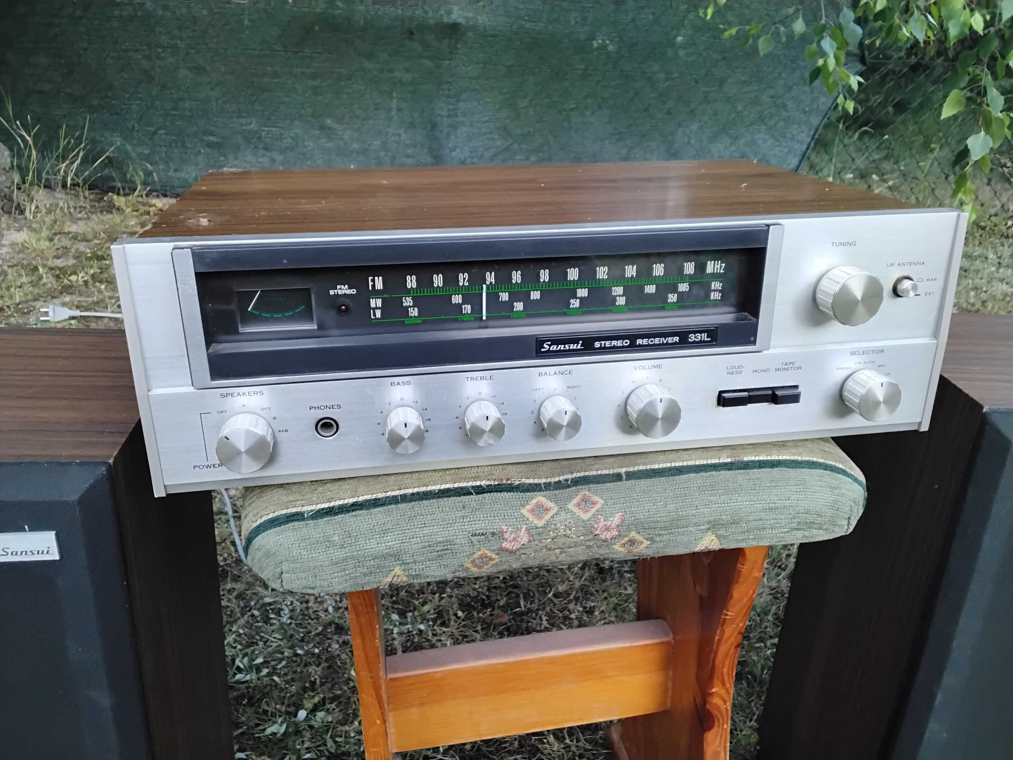 Retro Amplituner Sansui 331L