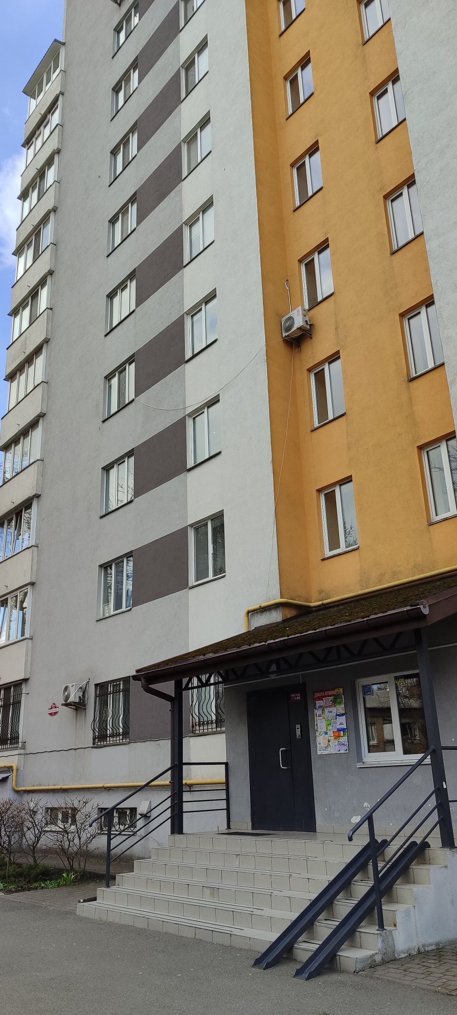Продам однокімнатну квартиру з автономним газовим опаленням центрі Виш