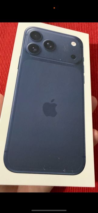 Iphone 17 pro Max 2TB Azul selado !