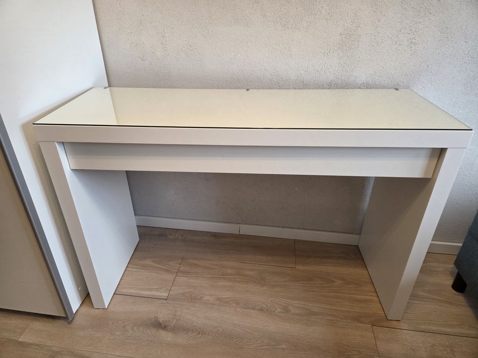 Toaletka /biurko Ikea Malm