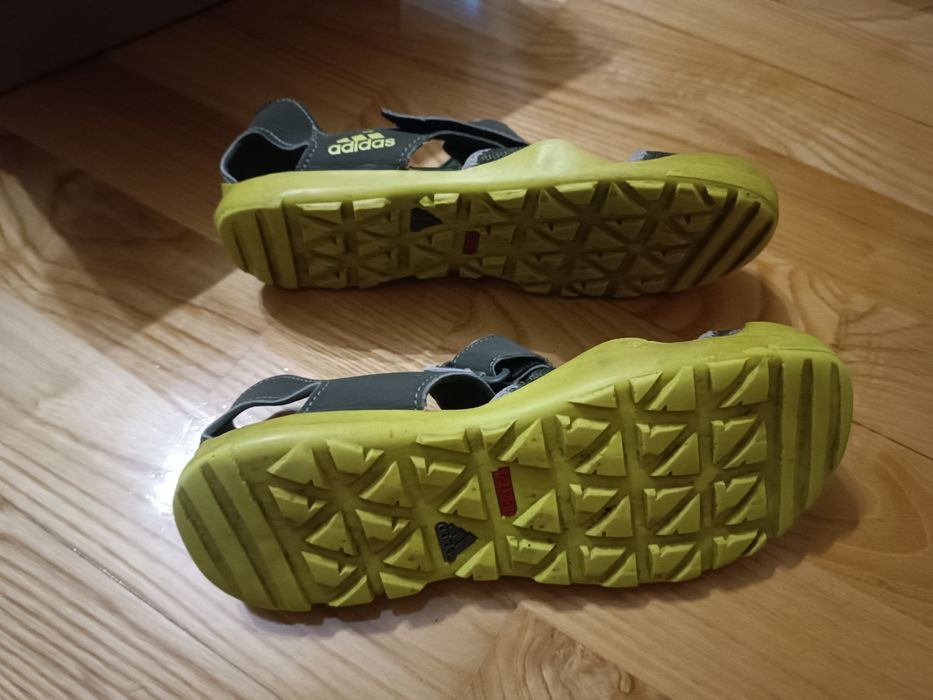 Sandały sportowe Adidas