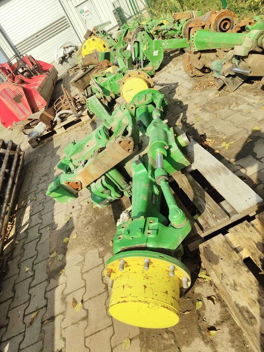 Oś przedni kompletna John Deere