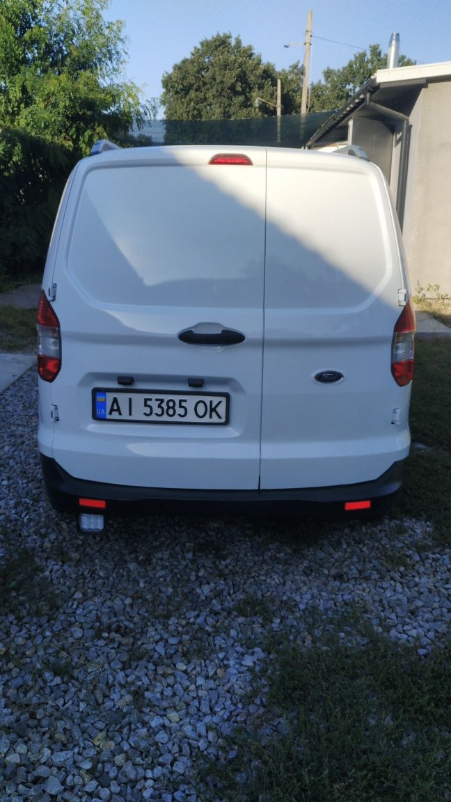 Ford transit courier 1.5 td