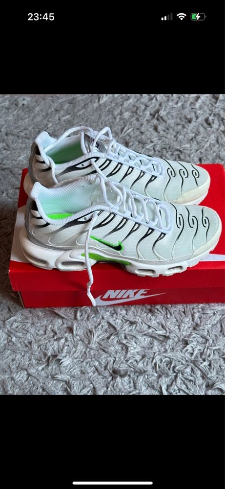 Buty Nike WMNS Air Max Plus białe