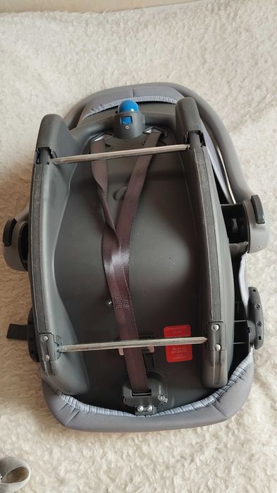 Okazja Fotelik dla niemowlaka Avionaut 0-13 kg z daszkiem bez bazy