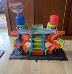 Myjnia-garaz Hot Wheels