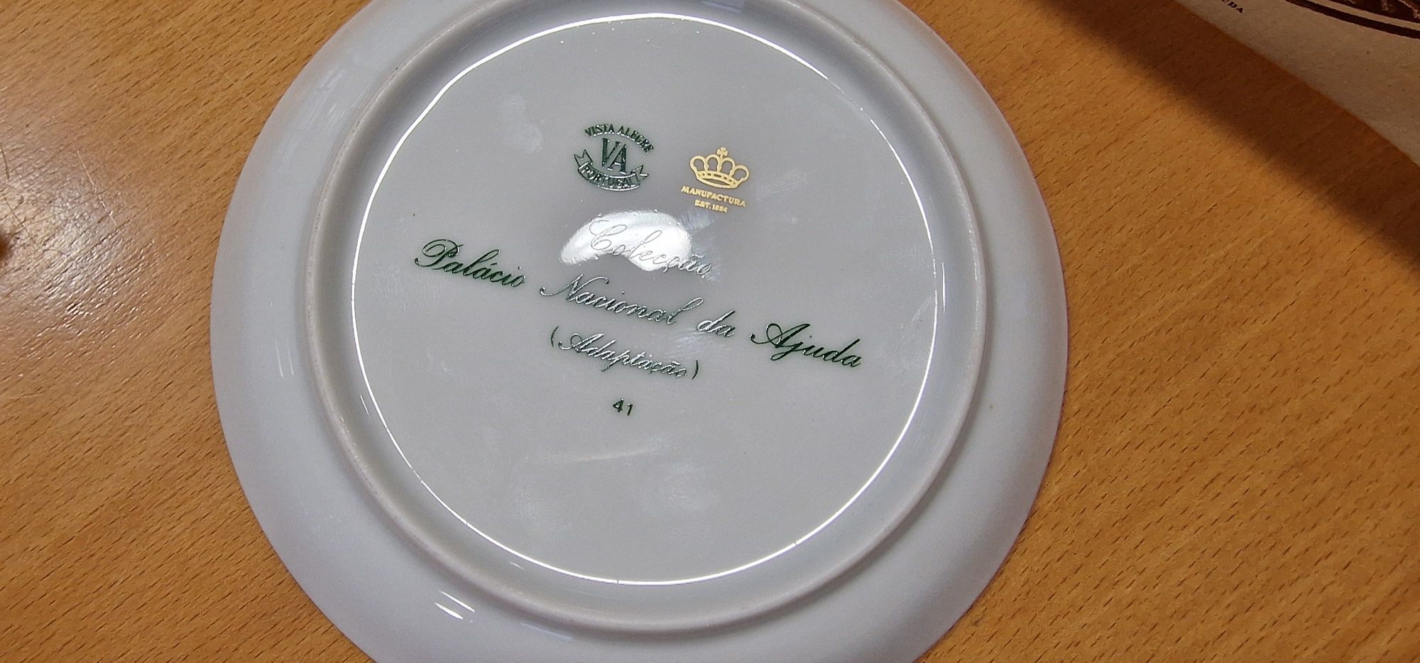 Chávena de Café e prato letra C Vista Alegre coleção Palácio Ajuda 198