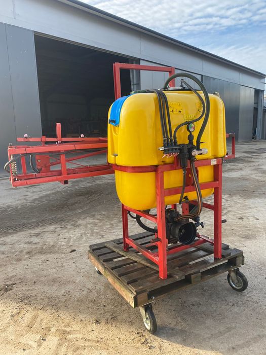 Opryskiwacz 400l zawieszany jarmet