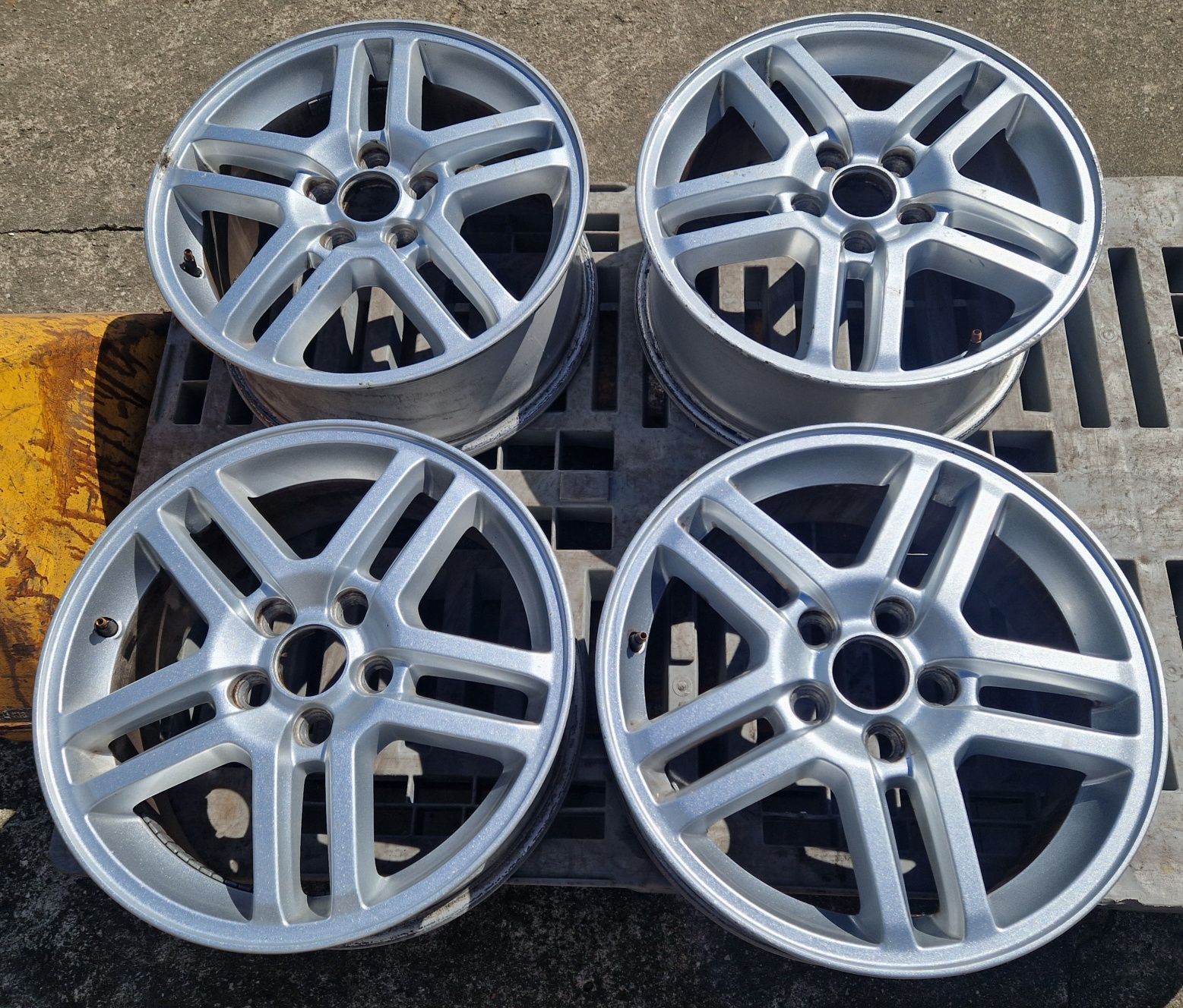 Alufelgi Ford 5x108 16"