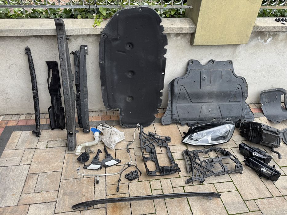 Części golf 7 lampy nadkola ślizgi wzmocnienia osłony klakson ITD