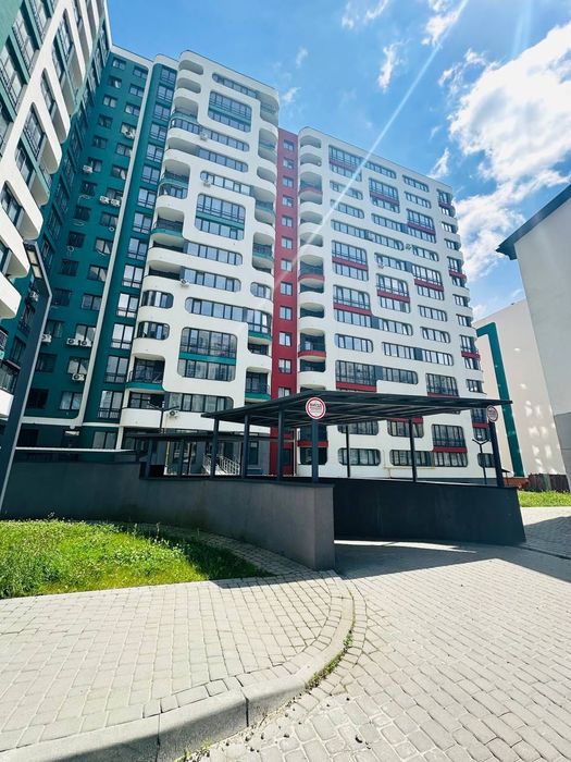 Продаж 3-кімнатної квартири (89м²) в Новобудові по вул. Трускавецька