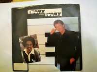 Paul McCartney "Ebony & Ivory" (1982)