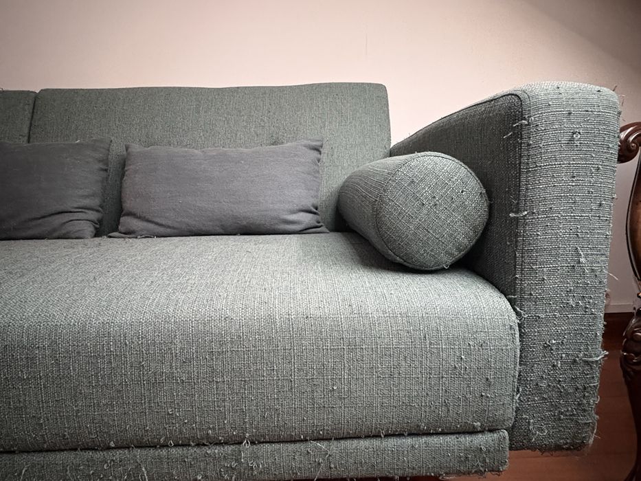 Vendo Sofá Arranhado