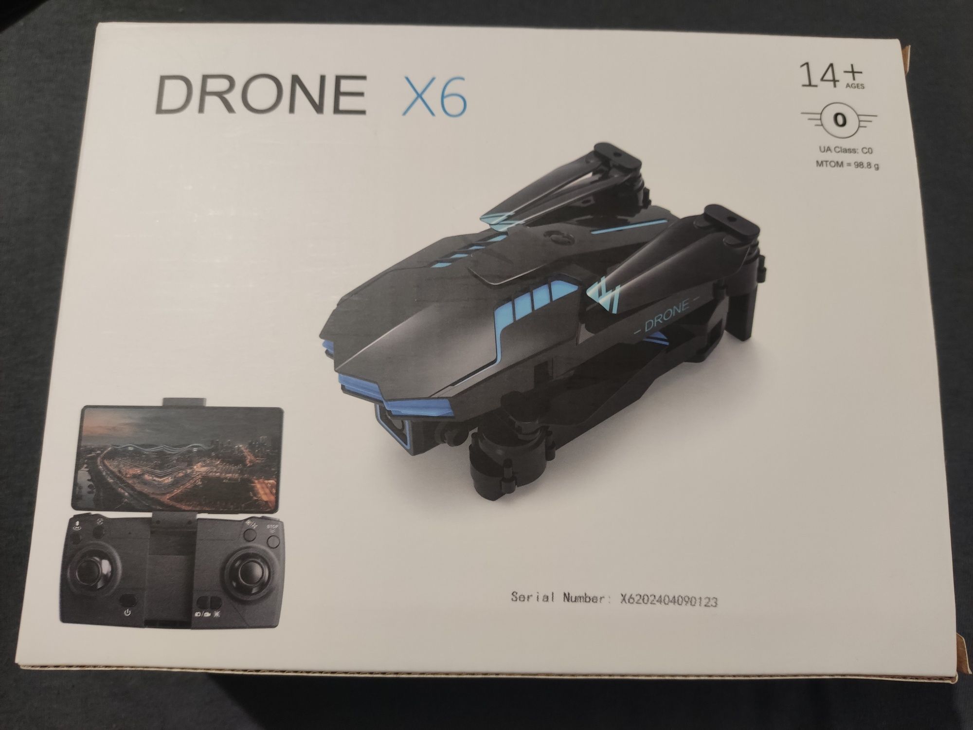 Nowy Dron X6 z kamerą