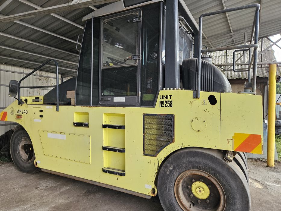 Коток дорожній AMMANN AP 240