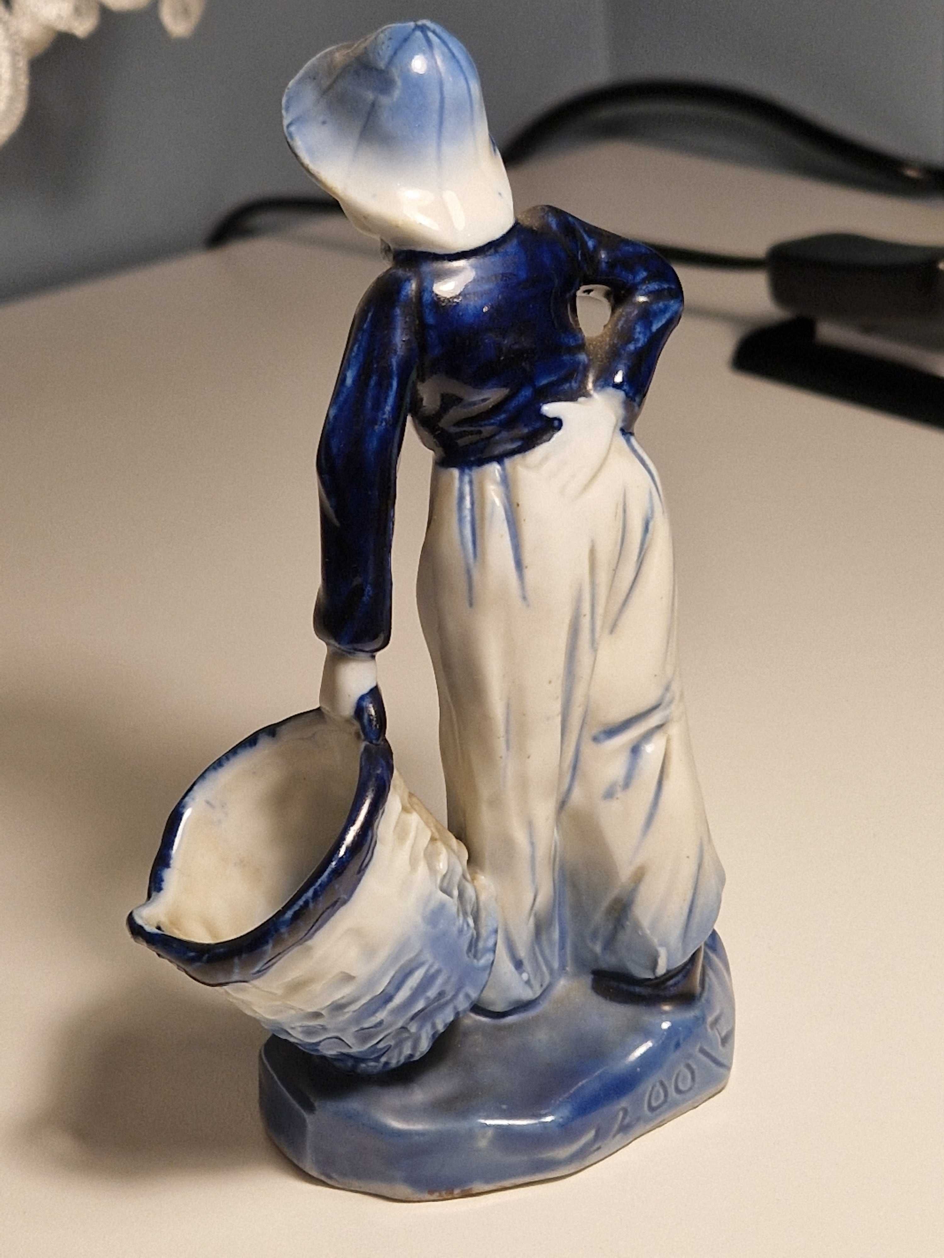 Delft figurka porcelanowa mężczyzny Rauenstein Turyngia 1900a1920rok
