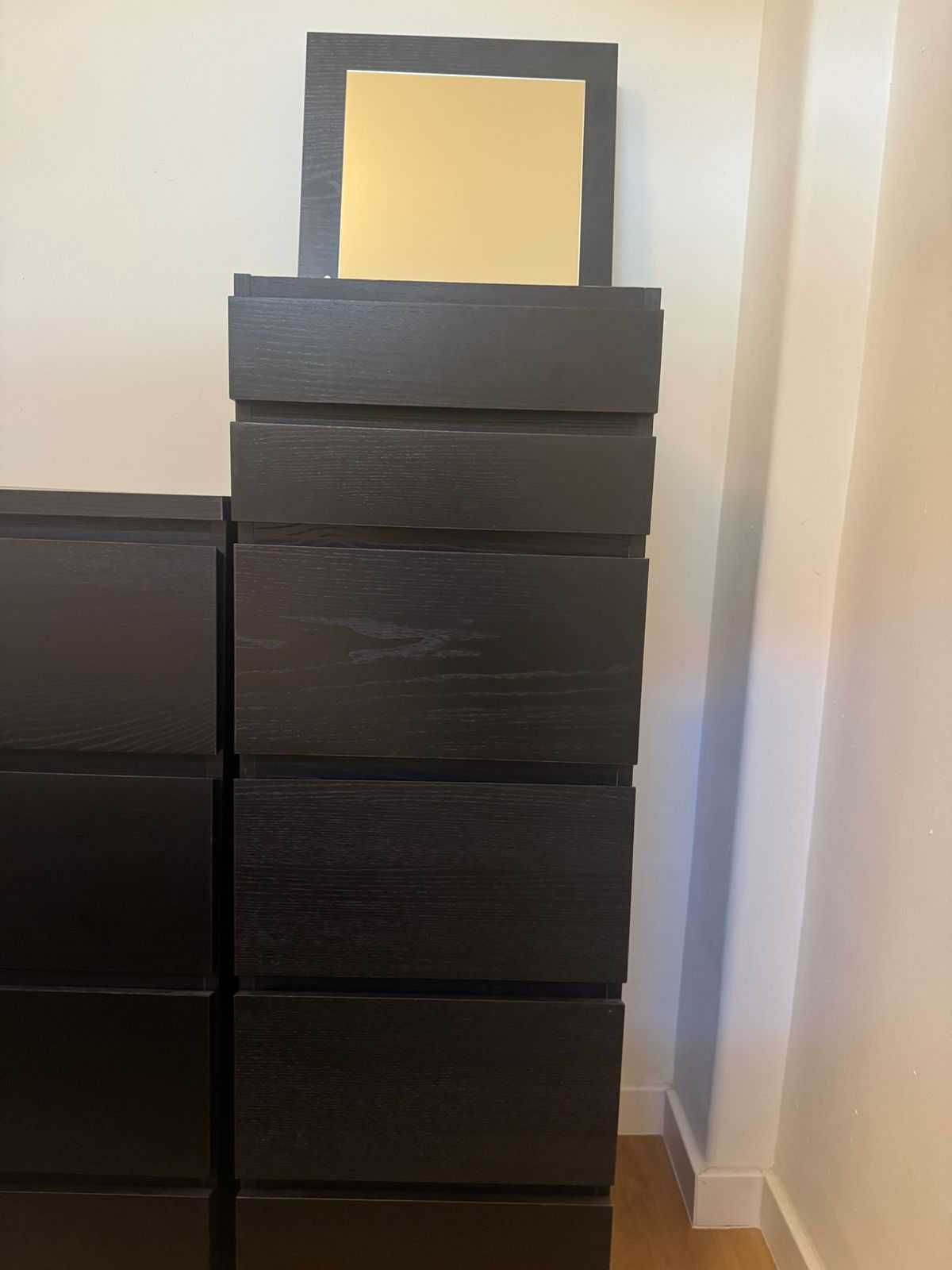 Saída do país – móveis impecáveis – Cómoda com 6 gavetas IKEA