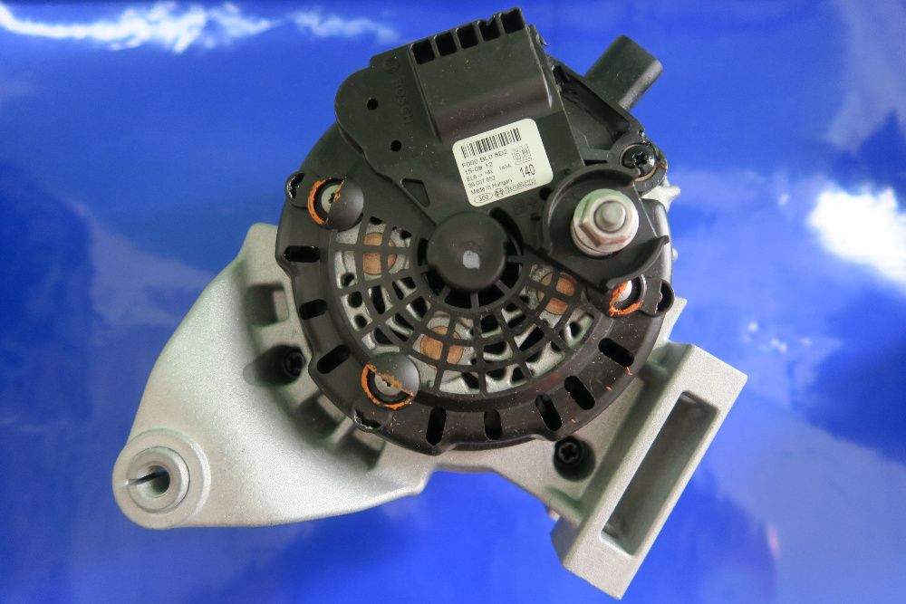 Alternator Insignia Zafira 2.0 CDTi F000BL08D2 typ BOSCH 140A