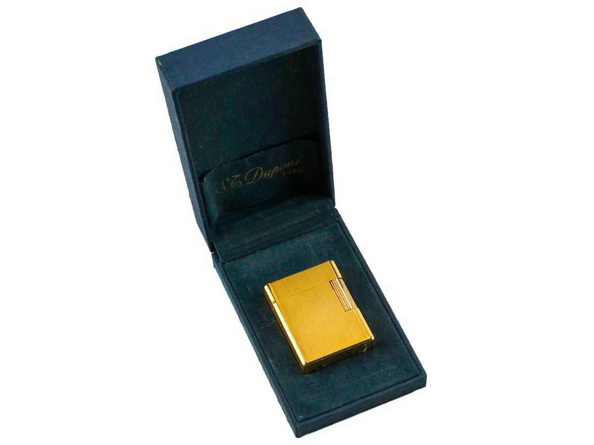 Isqueiro S.T. Dupont