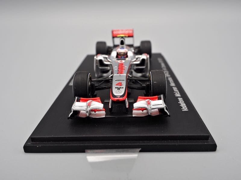 McLaren-Mercedes MP4-26 Jenson Button Chinese GP 2011 - Spark 1/43