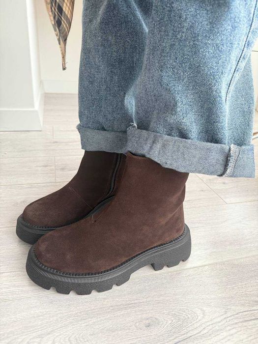 Жіночі зимові черевики на хутрі (36-40) шоколадні замшеві | Взуття