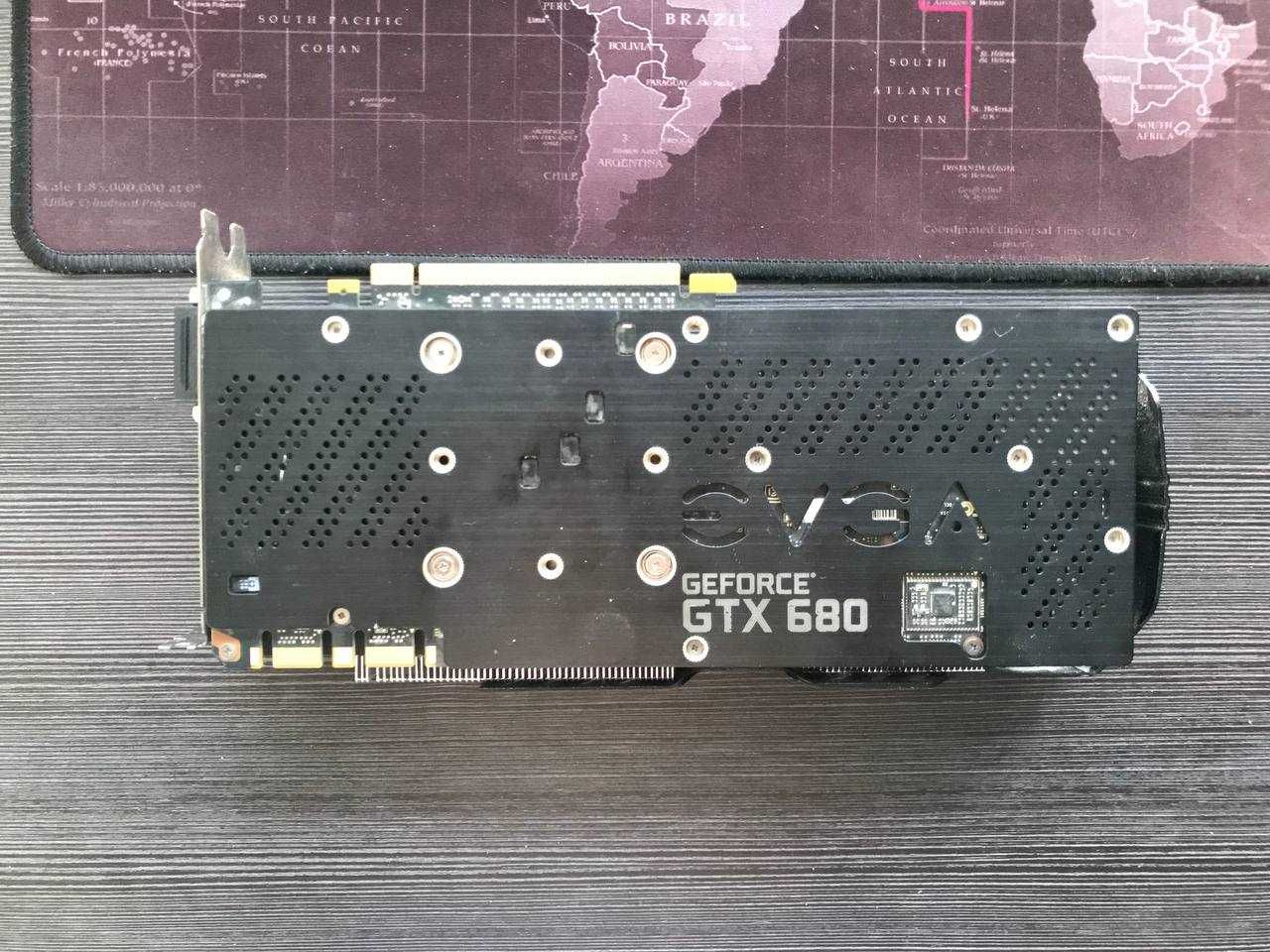 Asus GeForce GTX 680 2GB 256BIT GDDR5