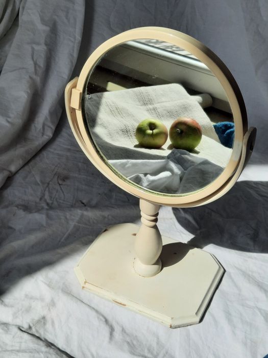 Lustro stojące vintage drewno okrągłe retro unikat białe toaletka