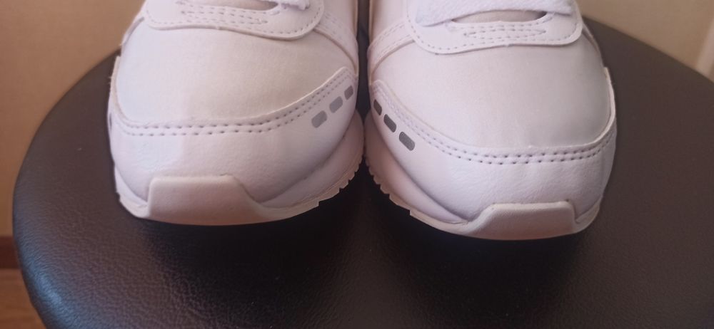 Продам кросівки Puma
