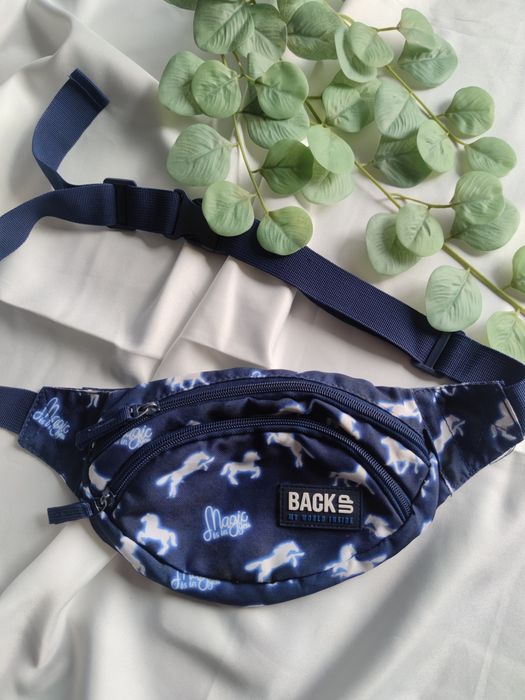 Nerka Back UP konie granatowa