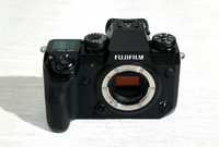 Aparat fotograficzny FujiFilm XH1 z Gripem VPB XH1+ akumulatory