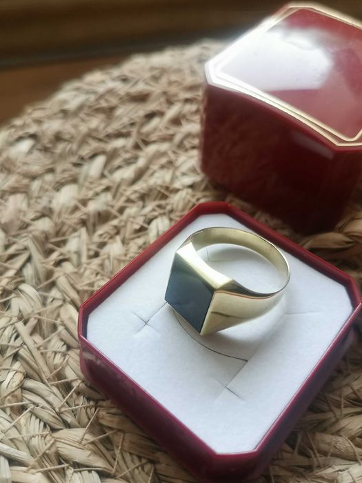 Sygnet męski złoty, onyx, próba 585