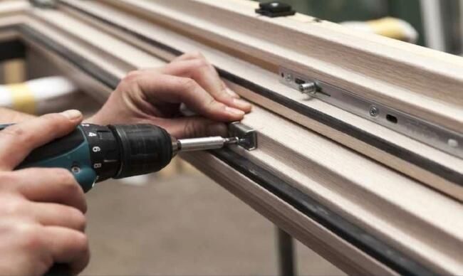 Cała Warszawa/Naprawa Okien/ Wymiana Szyb/Uszczelek