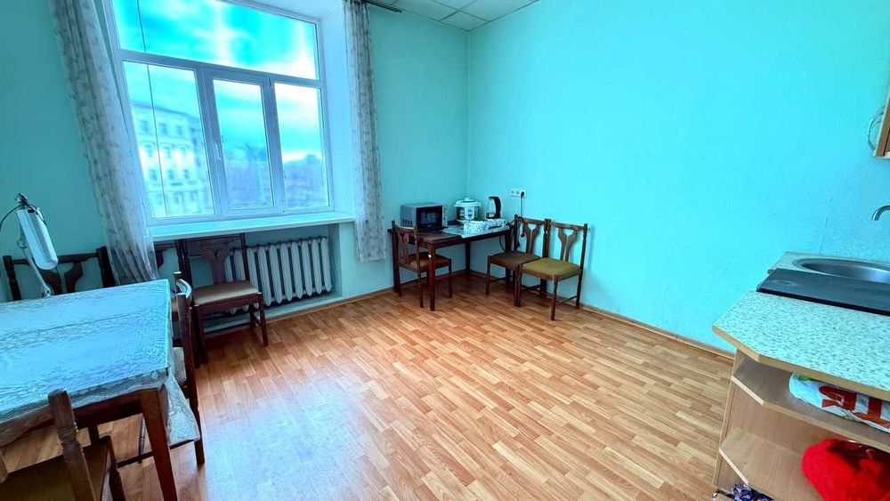 Продається 3-кімнатна квартира ЦЕНТР Святослава Хороброго (Чкалова)