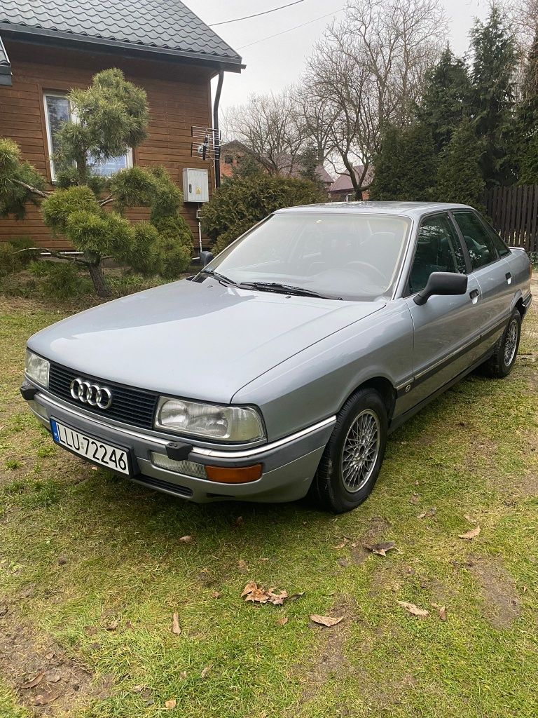 Sprzedam zadbane Audi 90 1988r