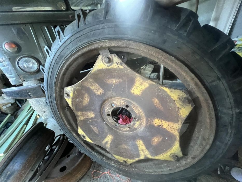 Продам Колесо на Т 16