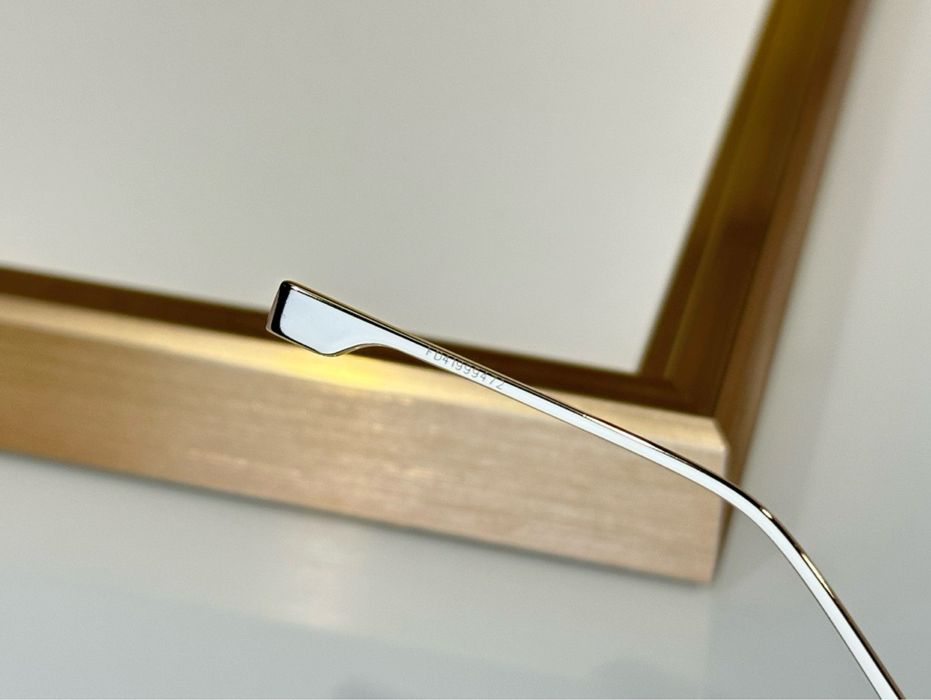 Oculos de sol Fendi