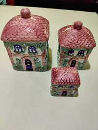 Recipientes em cerâmica pintada à mão, colecção "Casa de Campo"