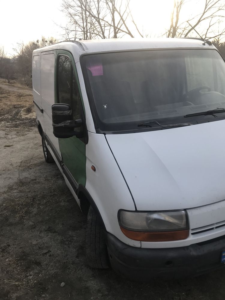 Продам  вантажний мікроавтобус.