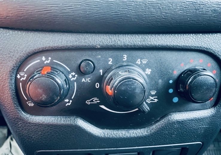 Продається вантажівка Dacia dokker