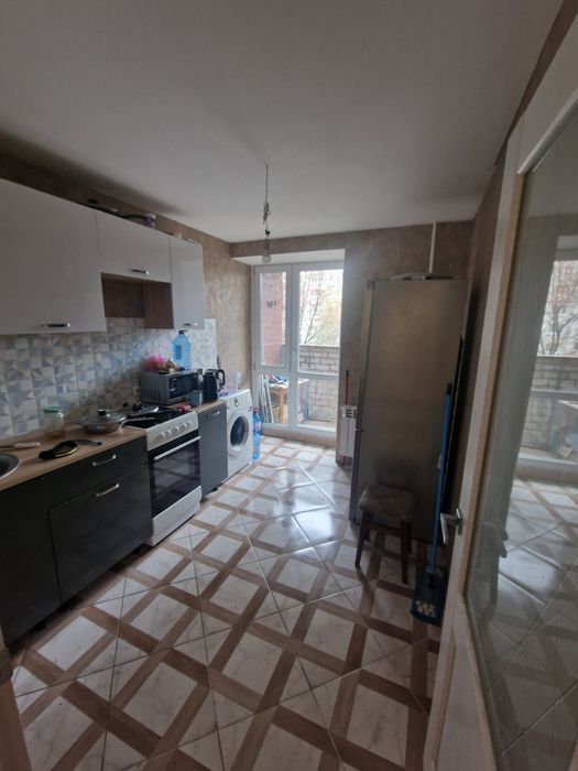 Сдам однокомнатную квартиру   тополь 1  зап шосе