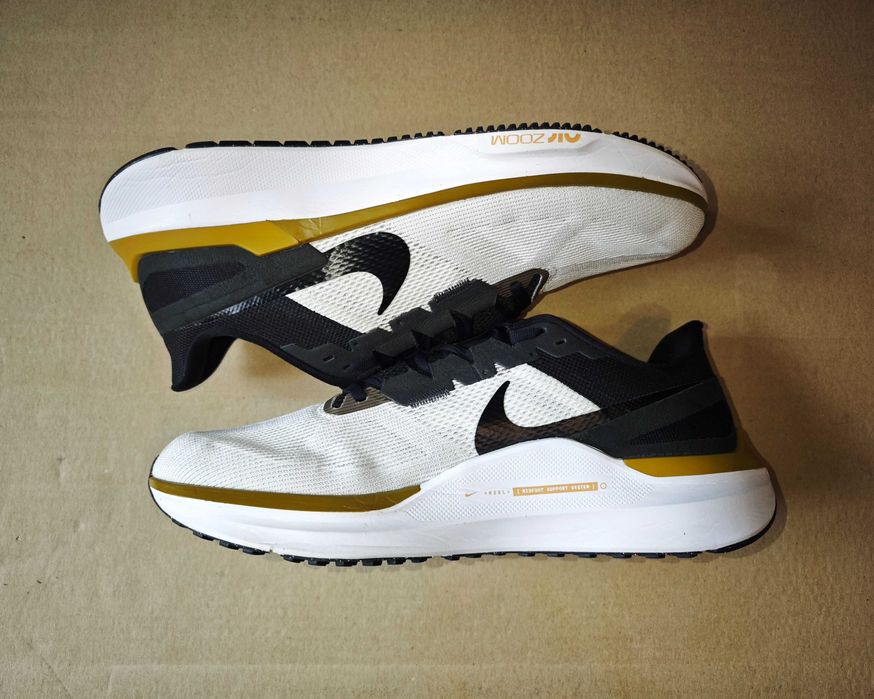 Оригінальні Кросівки Nike Air Zoom Structure 25