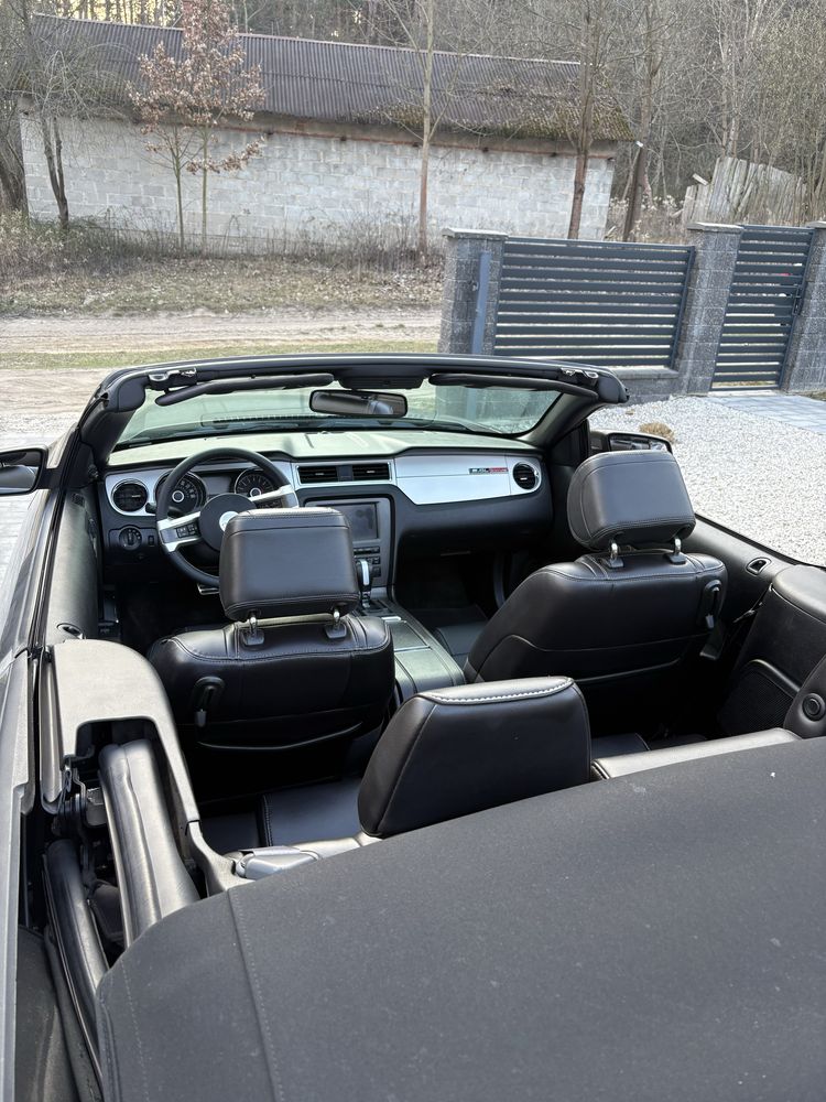 Ford Mustang 2013r 3.7v6 Cabrio Prmium Zamienie na busa /dostawczy