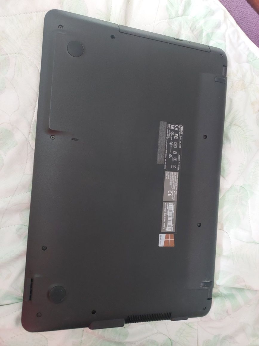 Notebook Asus F540