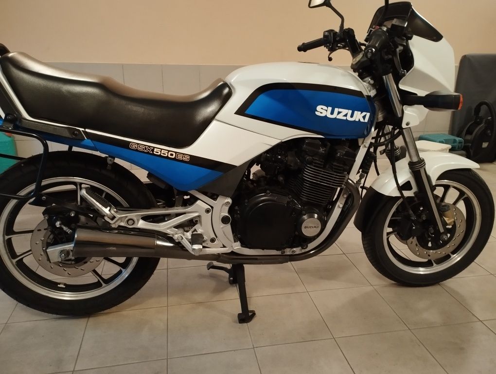 Suzuki GSX 550EX