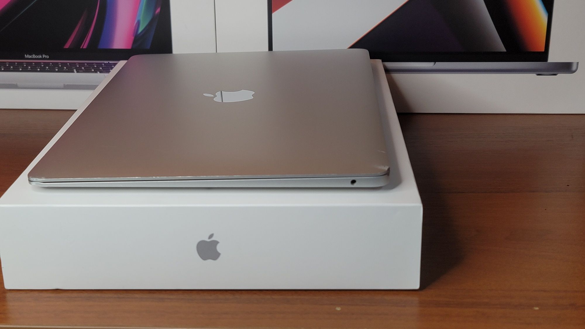 MacBook Air 13.3" 2019 — особистий ноутбук, обмін на PS 5 Slim / Fat