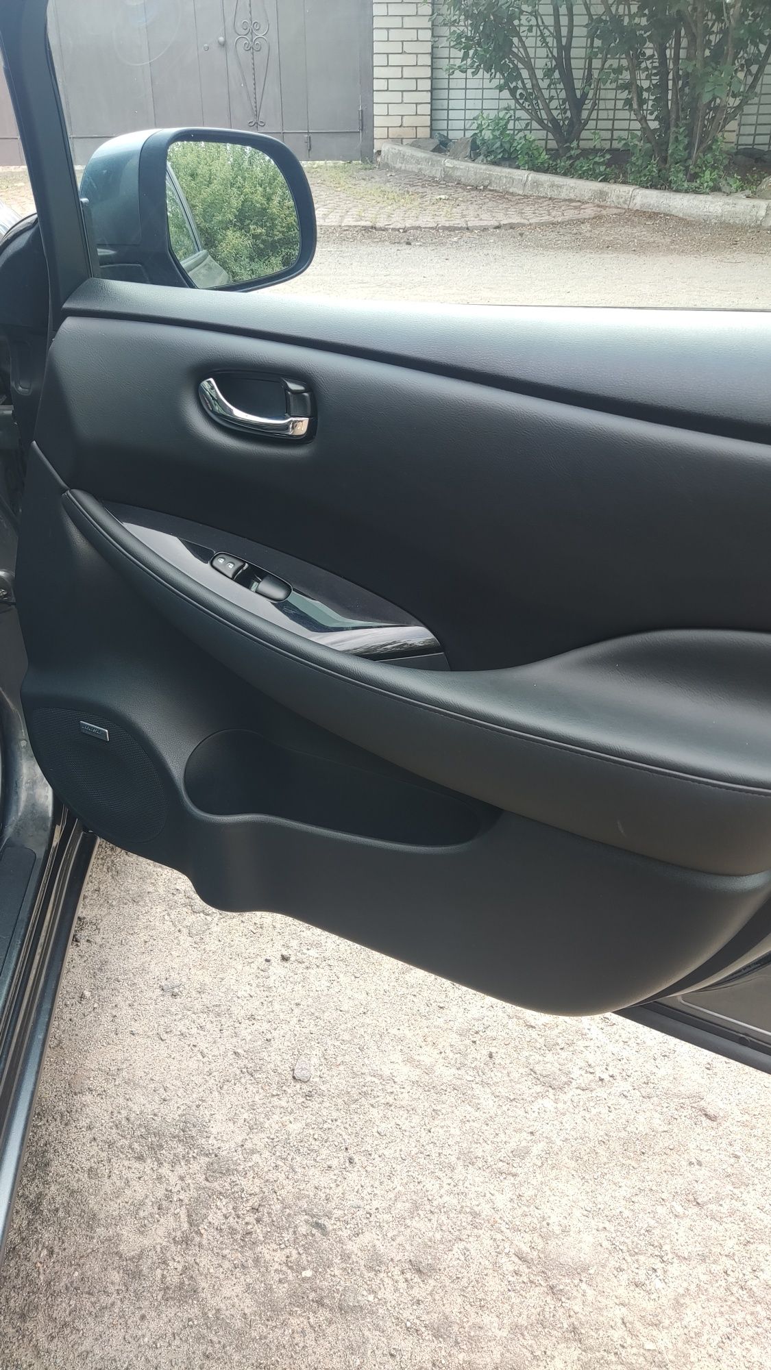 Продам Nissan leaf Tekna