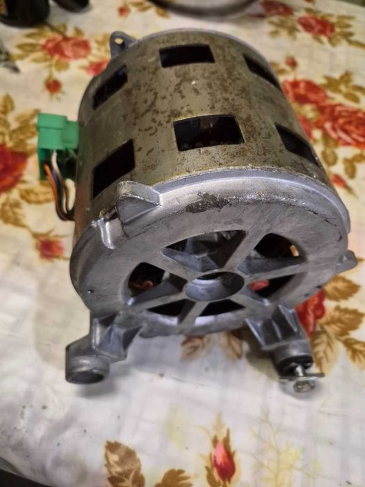 Запчастини Мотор від пралки ARDO