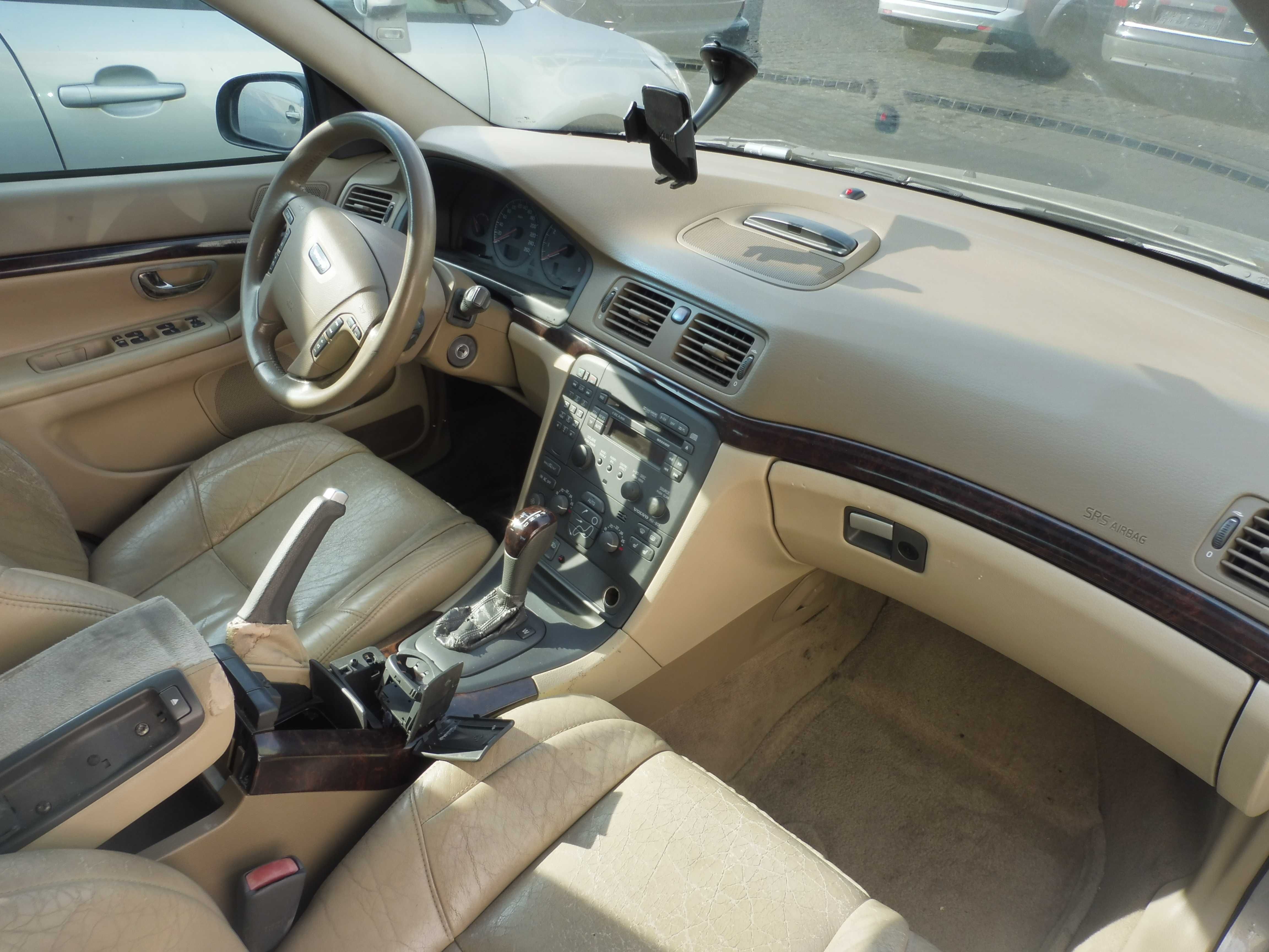 Volvo s80 2,8  na części maska zderzak lampy szyba drzwi