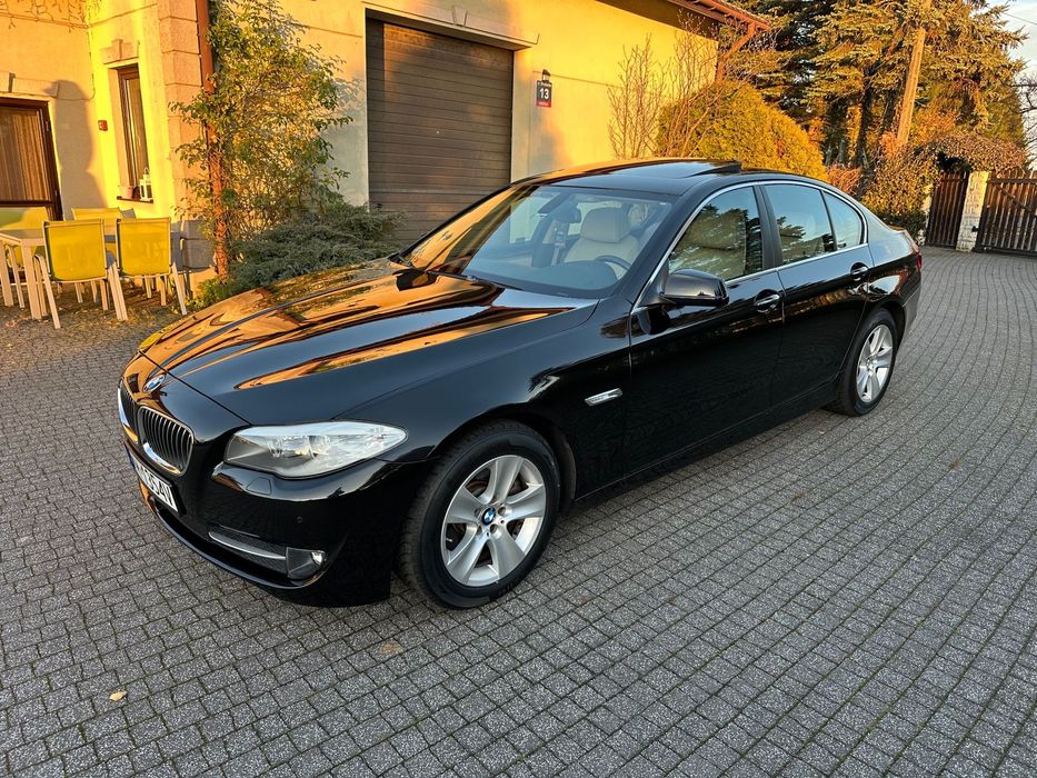 BMW Seria 5 528i N52 komforty masaże