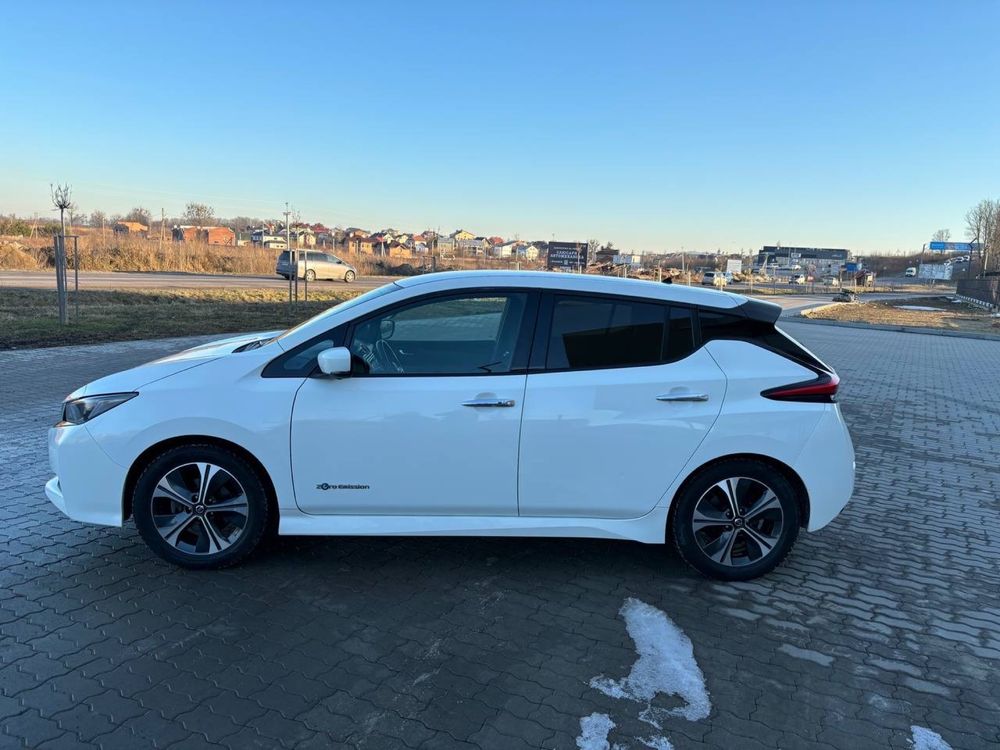 Nissan Leaf 2018 40kWh